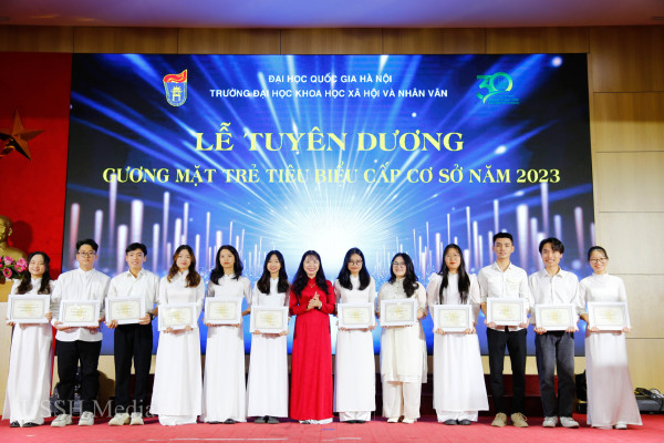 VNU-USSH tuyên dương Gương mặt trẻ tiêu biểu cấp cơ sở năm 2023