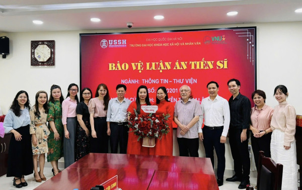 Nghiên cứu sinh Nguyễn Thị Kim Lân bảo vệ thành công luận án tiến sĩ chuyên ngành Khoa học Thông tin - Thư viện