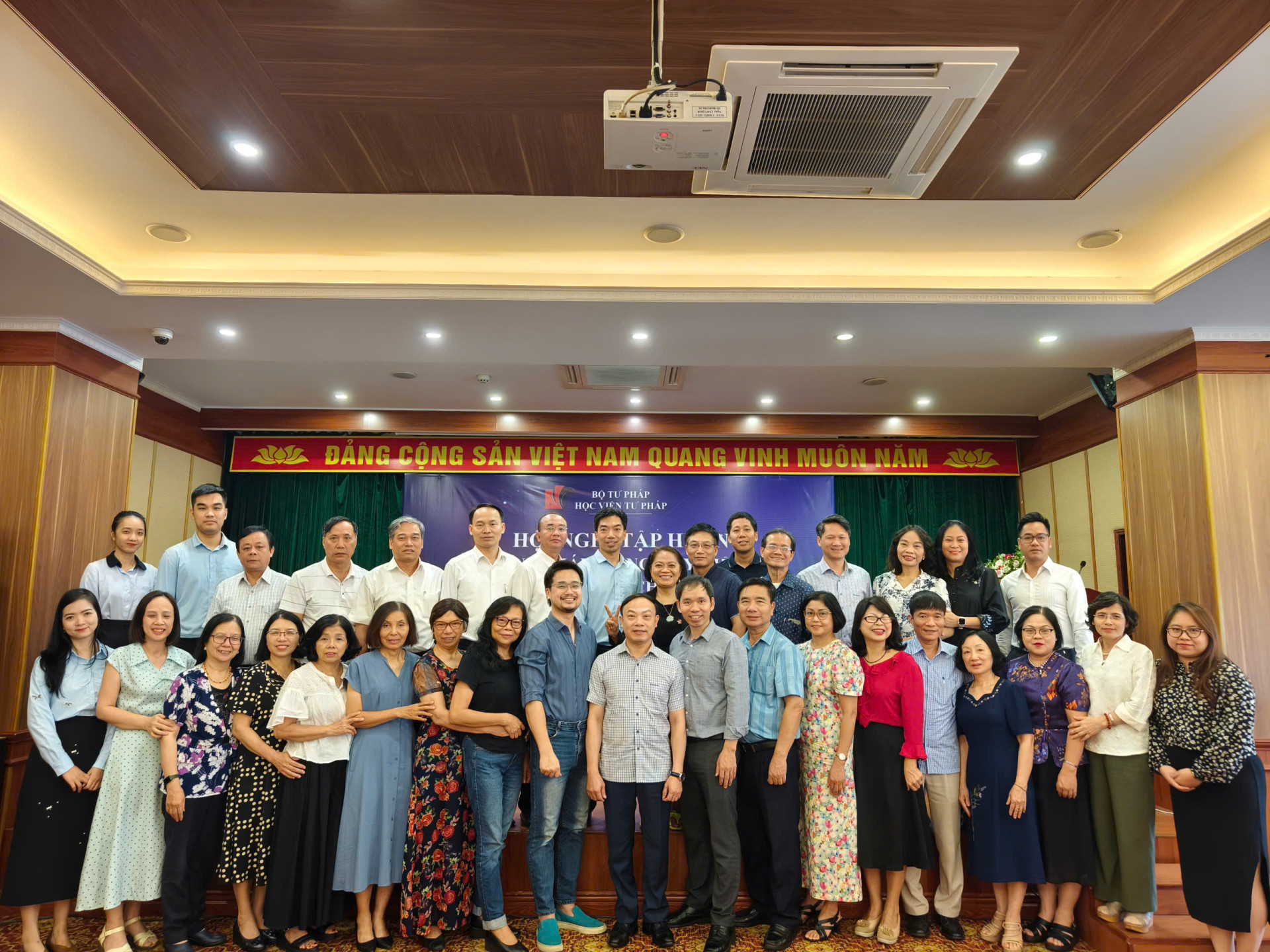 Anh tap huan Quang Ninh